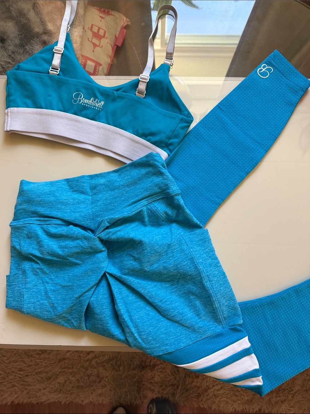 Bombshell Sportswear Cutie Pie Bra + Thigh High Leggings - Picture 3 of 3